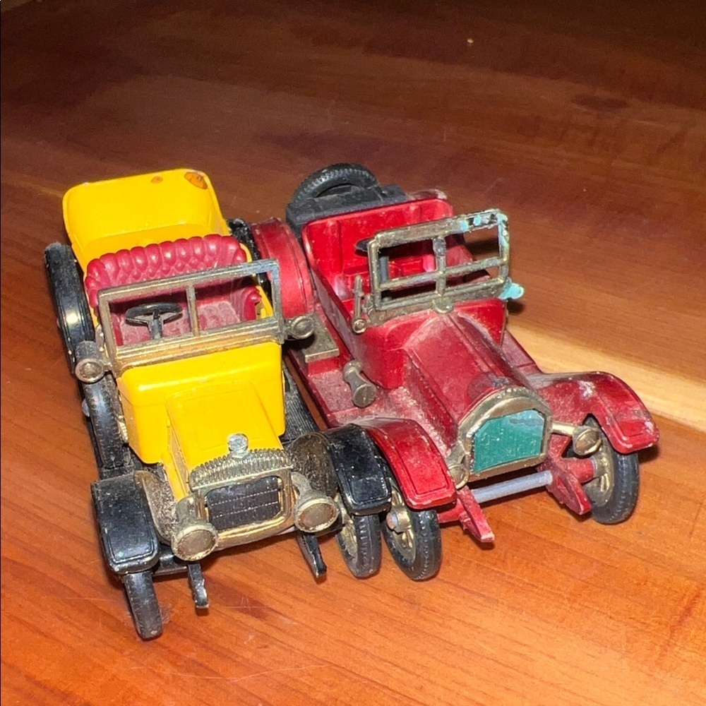 Vintage Style Toy Cars Set - Red and Yellow Models of Yesterday England Lesney 2